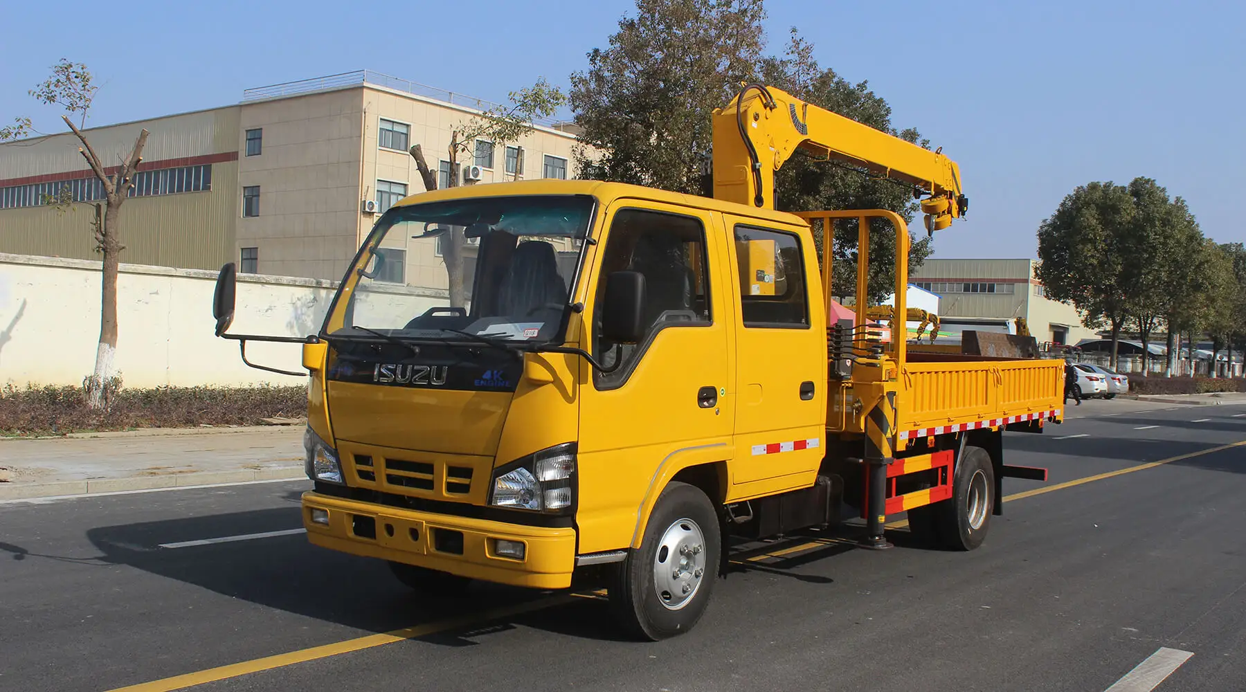 Truck - 3.5 Ton Boom